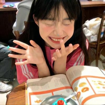 海滨艳妇